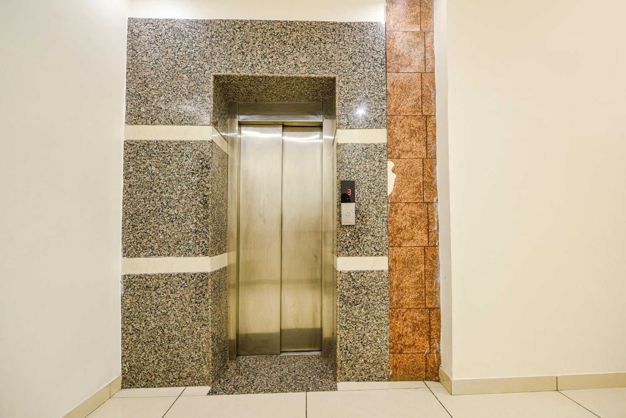 Fabhotel Savera Park Amritsar Extérieur photo